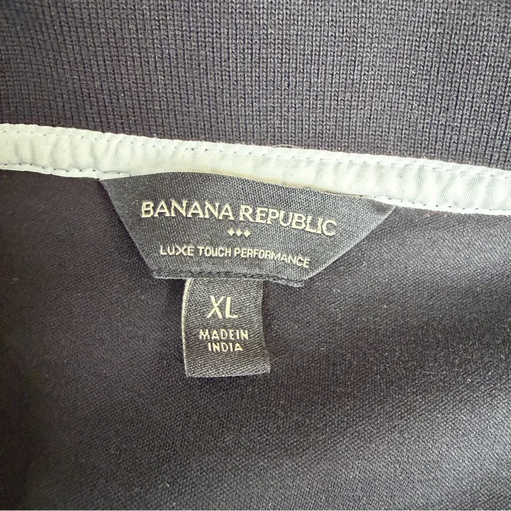 Banana Republic Luxe Touch Performance Shirt Mens XL Black Golf Polo